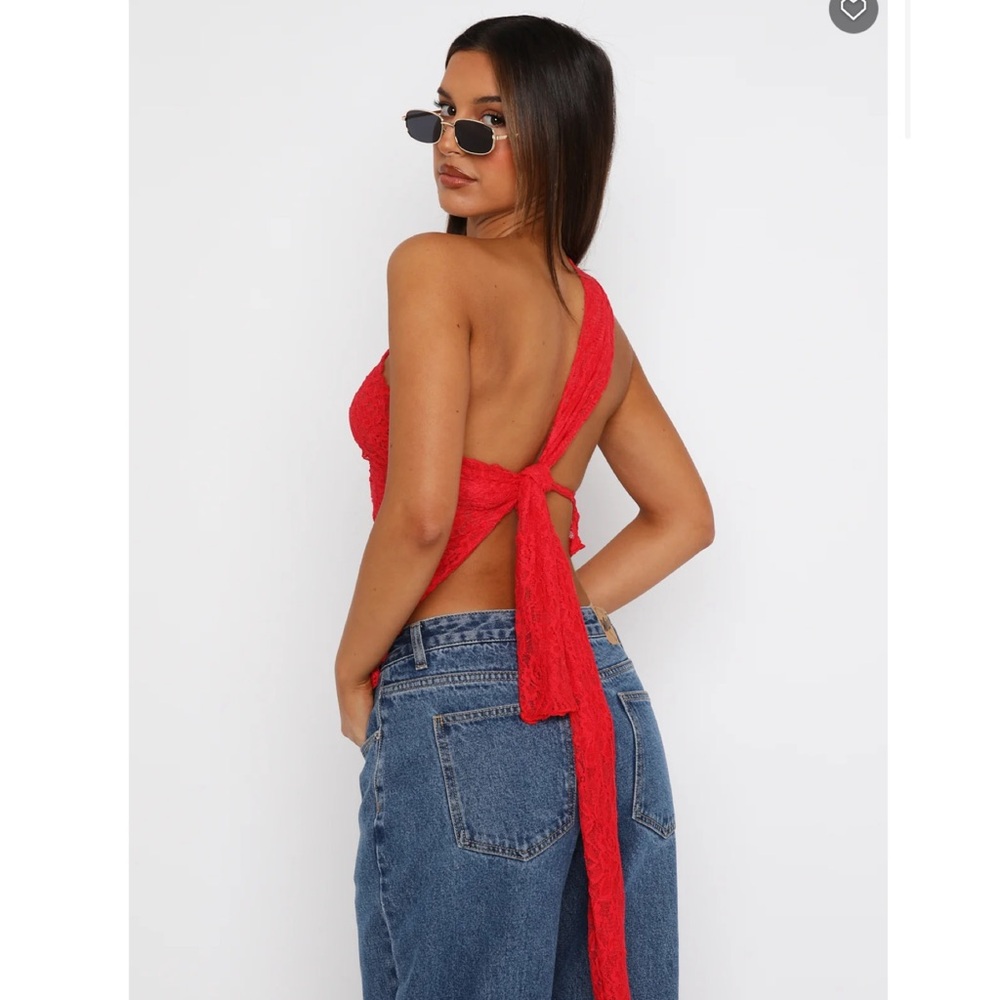 White Fox Boutique | It’s a Love Story Red Lace Backless Top O/S - Picture 4 of 6